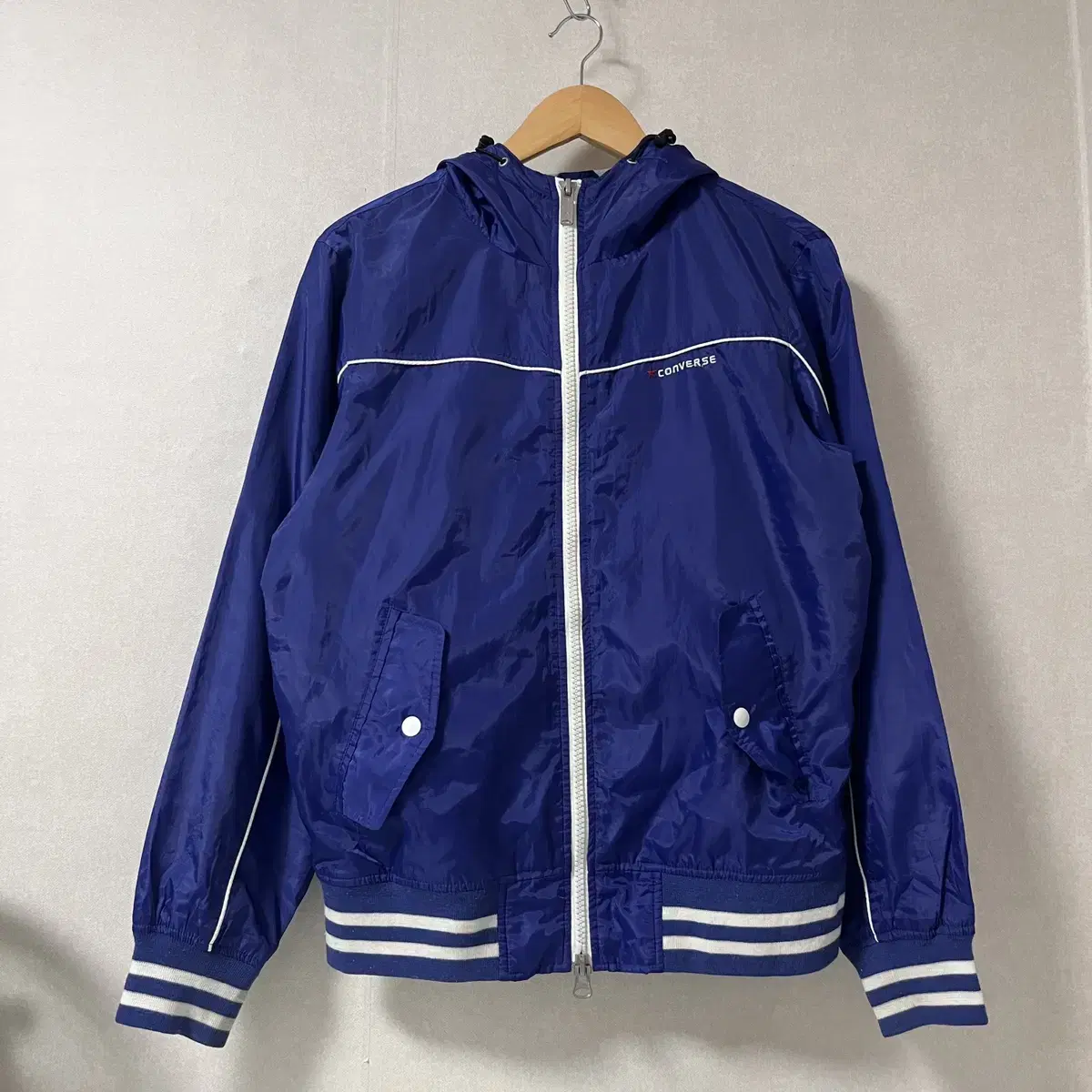 [L] Converse Japan Windbreaker Bomber Jacket