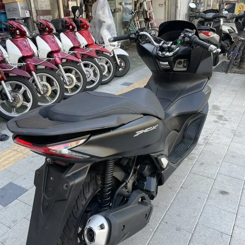 혼다 pcx125 22년식abs 상태 끝판왕 판매 합니다