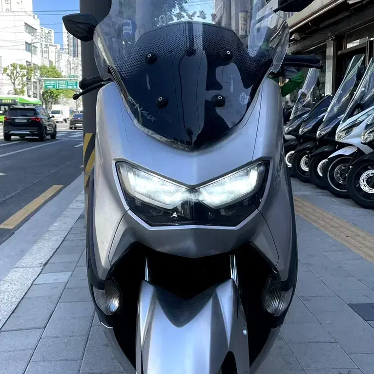 nmax125abs 상태 좋은 차량 판매 합니다