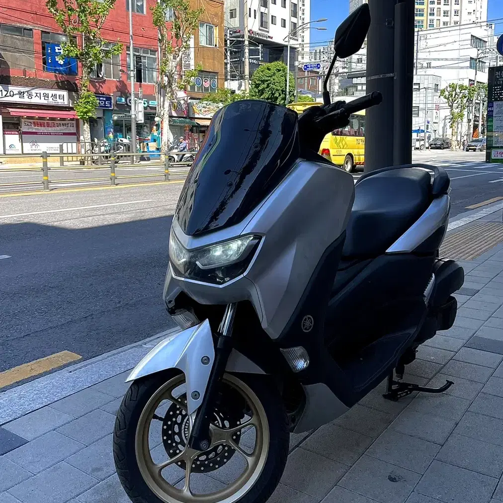 nmax125abs 판매 합니다