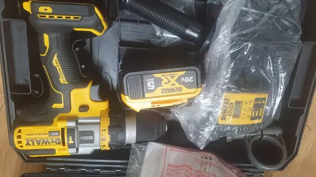 DeWalt dcd999