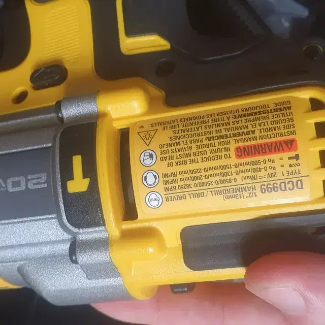 DeWalt dcd999