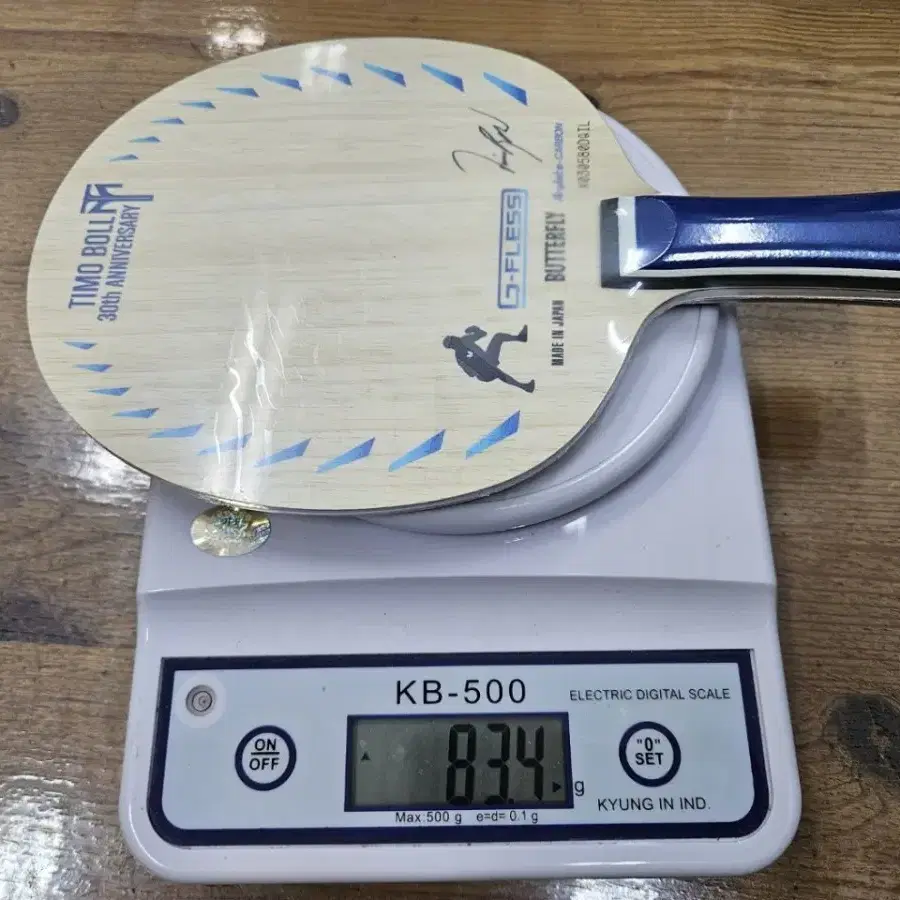 티모볼 30주년 기념라켓 FL비닐포함무게(비닐1~2g) 82,86g