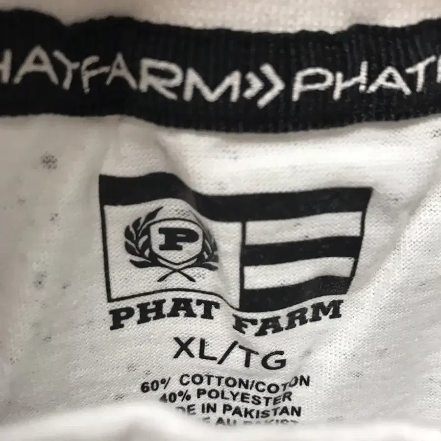 펫팜 Phat Farm 포인트 프린팅 포켓 반팔티셔츠