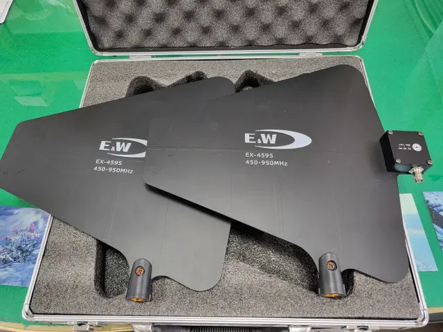 E&W 무선용 광대역 안테나 EX-4595 450-950MHz(조)