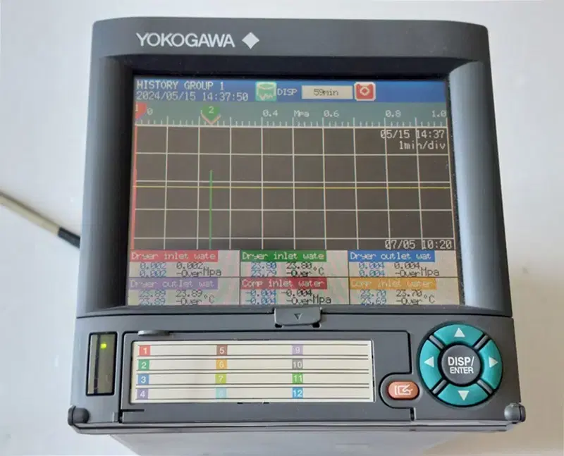 Yokogawa DX1012-3-4-2 디지털 레코더 기록계 요코가와