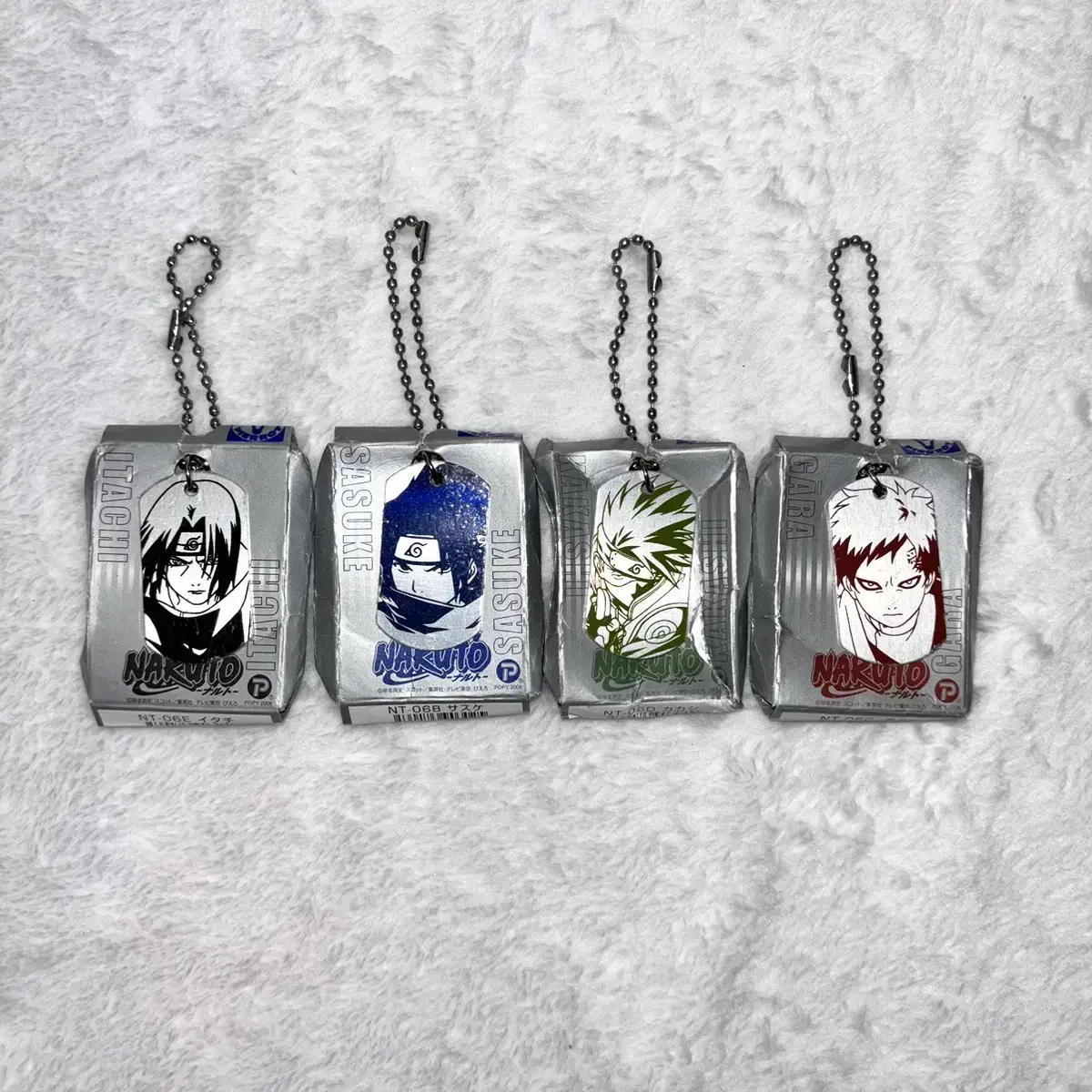 [Back in Stock] Naruto Metallic Chews 4pcs (Itachi/ Sasuke/ Kakashi/ Gaara)