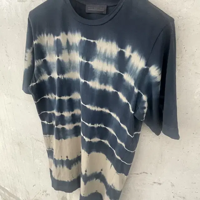 Diesel tiedye tee