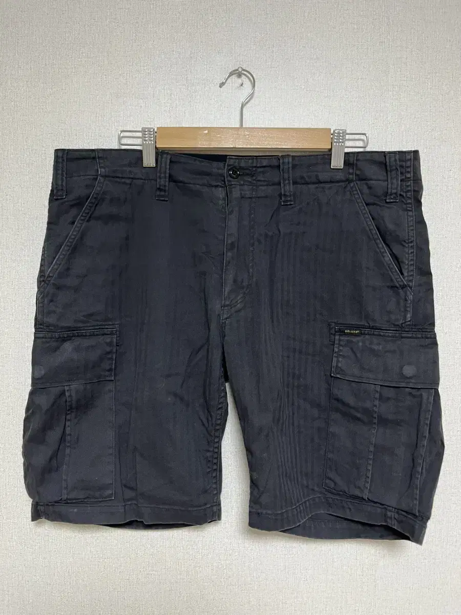 Deluxe Japan Cargo Shorts Black XL