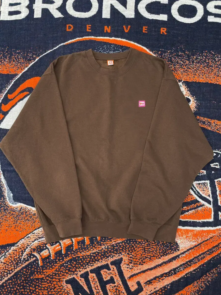 90s Vintage Dunkin' Sweatshirt (Dunkin' Tag)