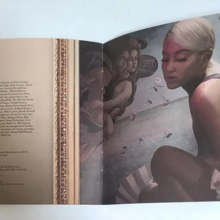 아리아나 그란데 Sweetener 앨범 시디 CD