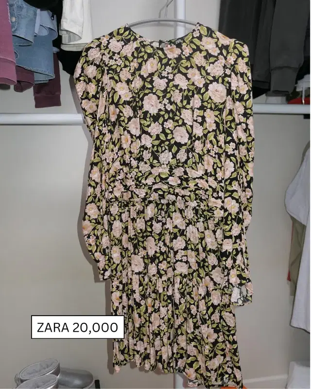 ZARA 꽃무늬 원피스