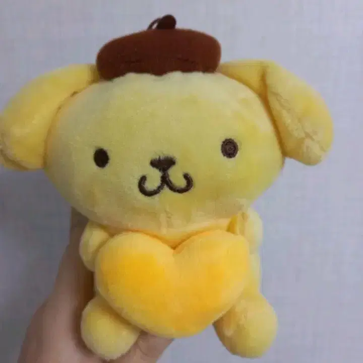 산리오 폼폼푸린 하트 인형