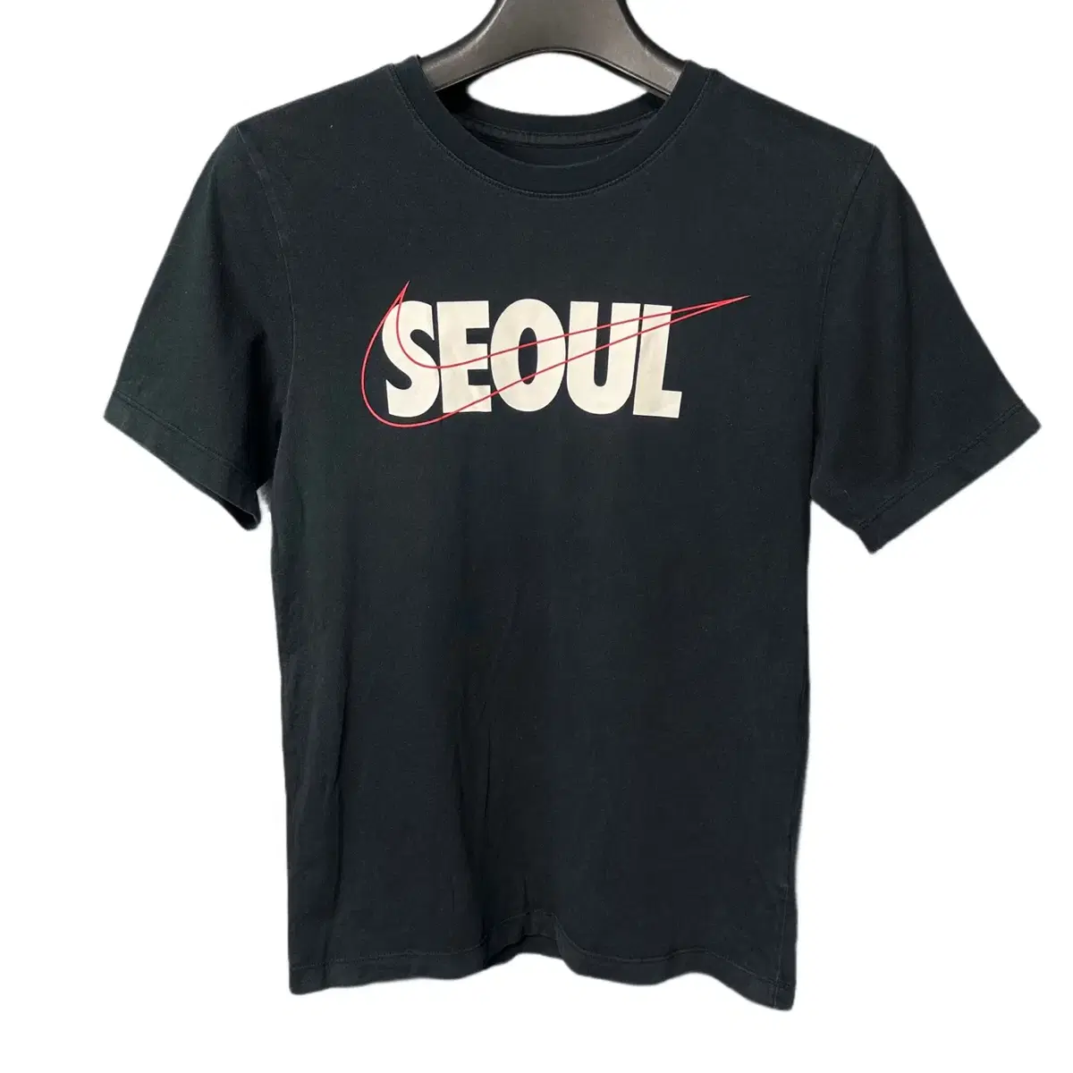 S Nike Seoul Printed Black Short Sleeve T-Shirt