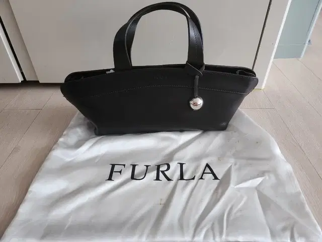 FURLA가방