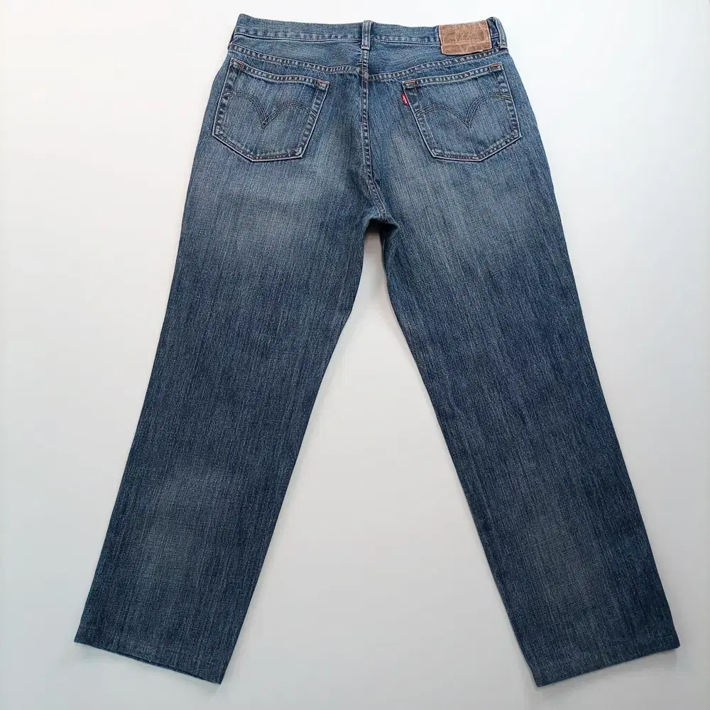 Levi's Jeans Size 32 Vintage Washed Denim Pants Men's A0561