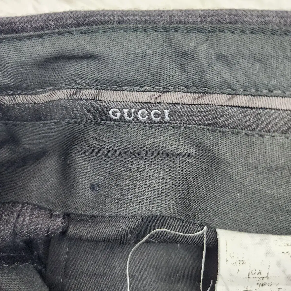 구찌 Gucci 일자 핏 슬랙스 정장바지