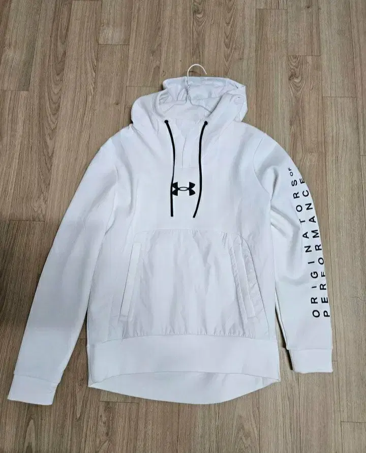 Under Armour White Hoodie Authentic (Brand New) Size M Unisex