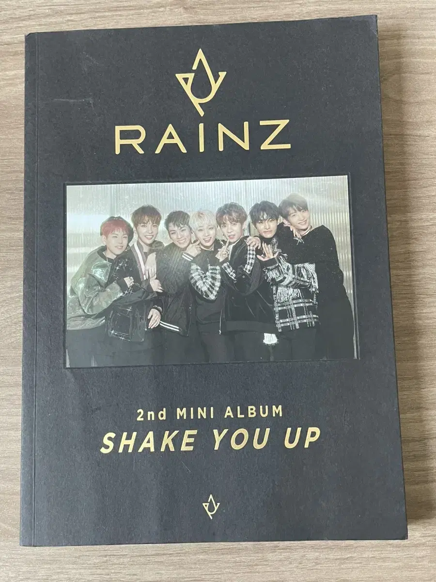 RAINZ's second mini-album