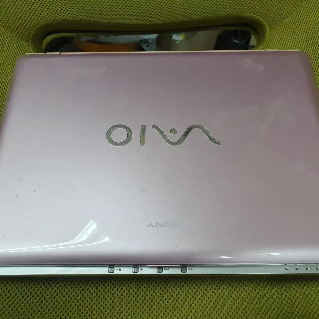 소니 VAIO 노트북 핑크