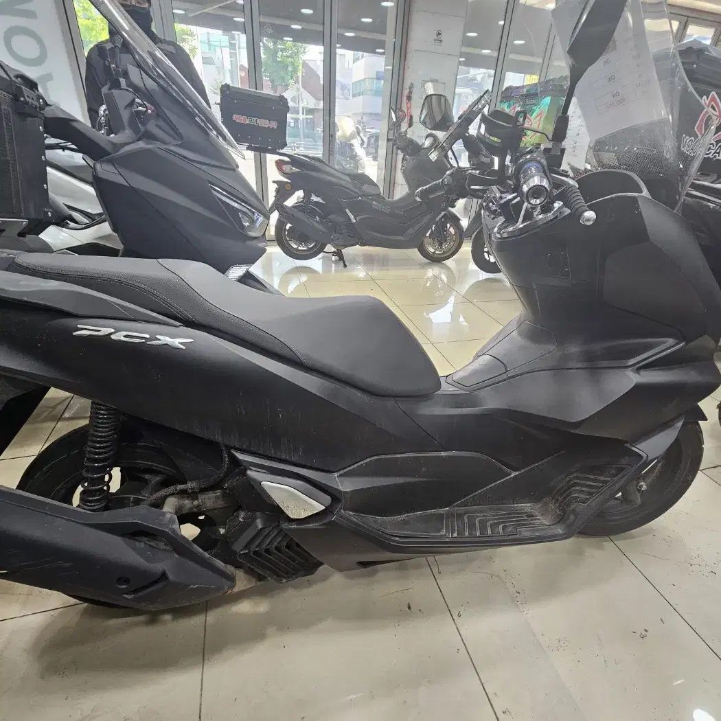 pcx 21년식 검정 12번