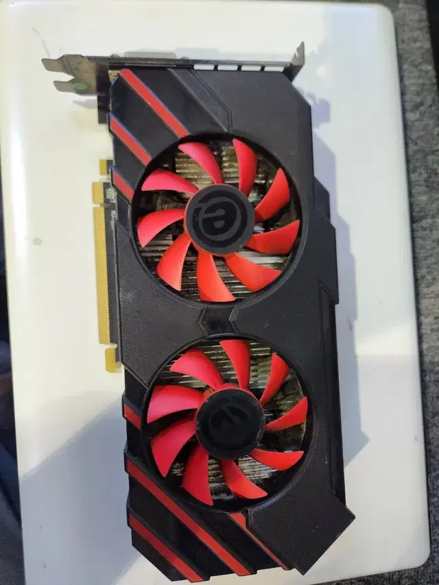 그래픽<479>gtx750 1g  이엠택