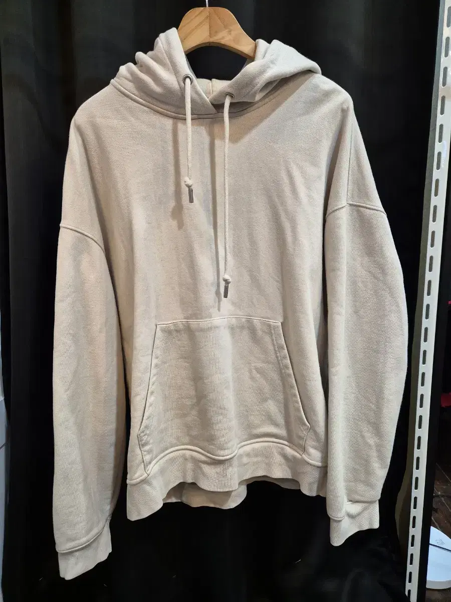 DrawFit Hoodie