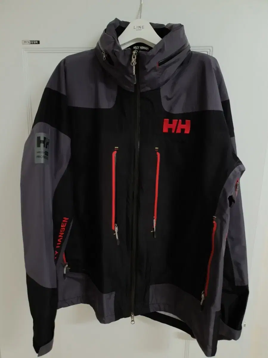 HELLY HANSEN 헬리한센 바람막이 자켓