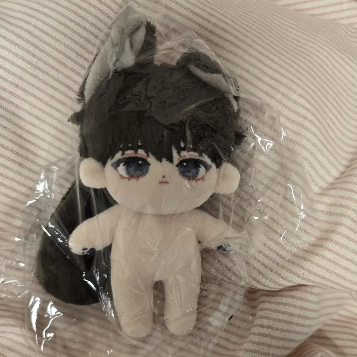 Demon Porridge Ryu Gunwoo Plush Doll Bubble Gunwoo