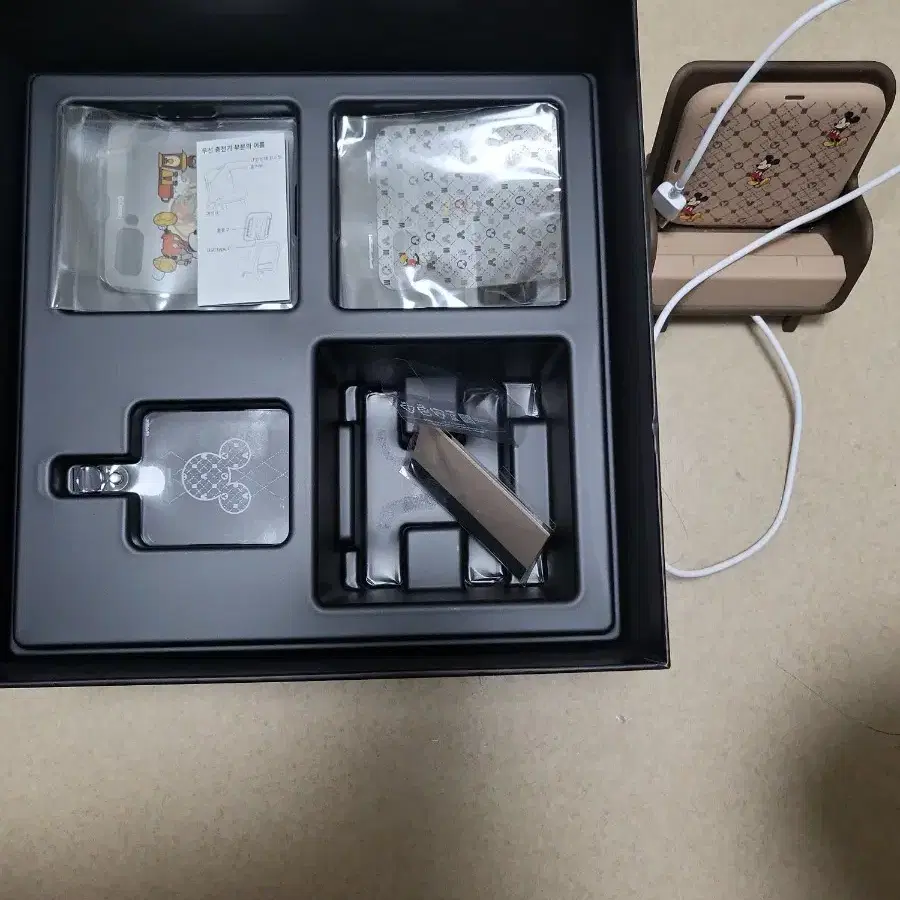 삼성전자 Galaxy Z Flip 5G GlFT SET