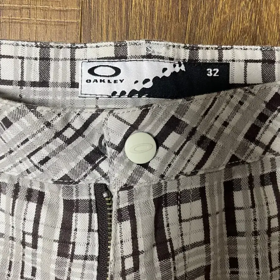 오클리 빈티지 체크패턴 팬츠 Size 32