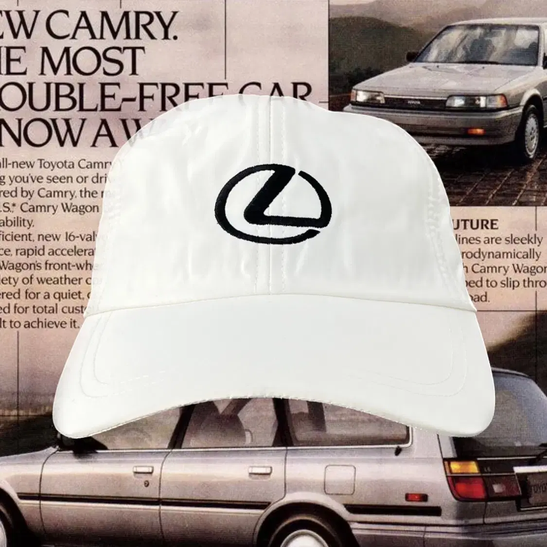 LEXUS white poly cap