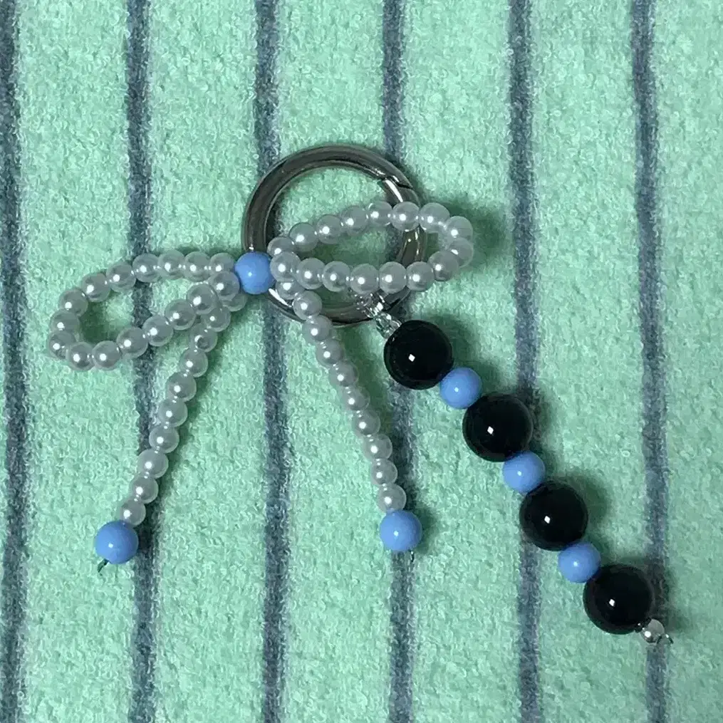 y2k 리본 진주 비즈 키링 * Ribbon beads keyring