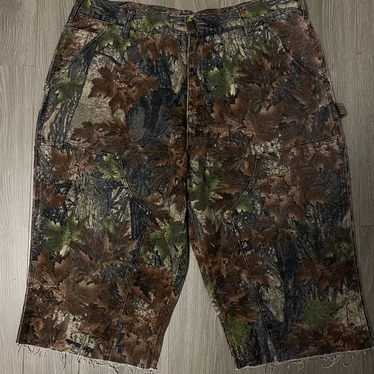 (40) Realtree Doubletree Carpenter 7-Piece Pants (Worn)