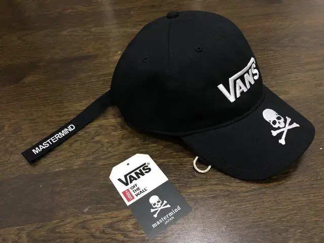 Vans x Mastermind japan 볼캡