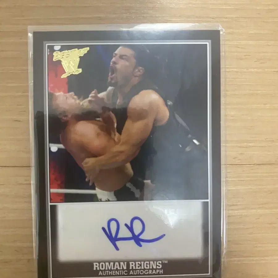 WWE topps 로만 레인즈 루키 오토 카드 roman reigns r