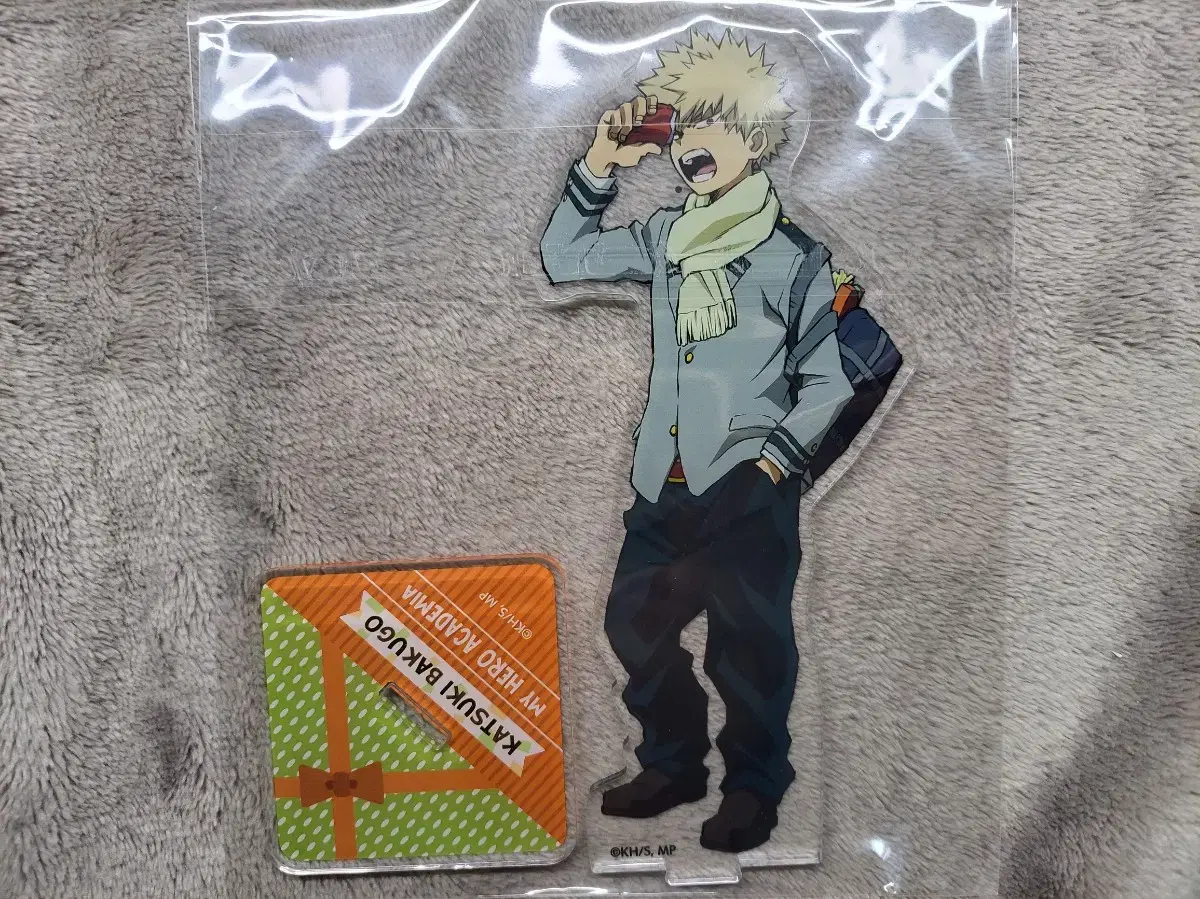 Supply)Bakugo Valentine acrylic