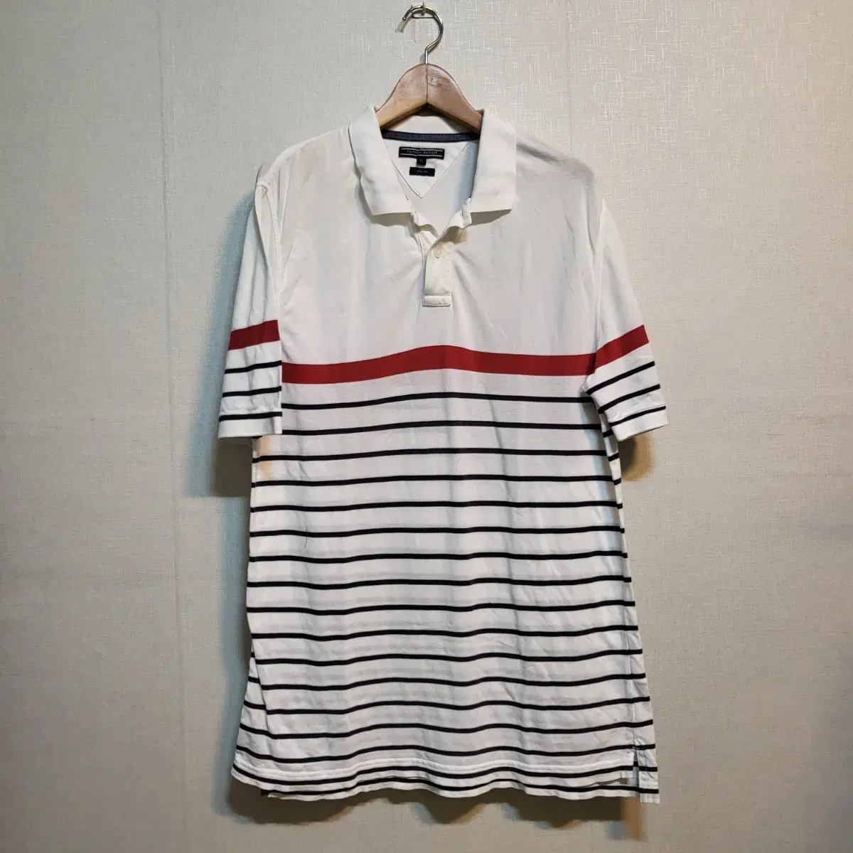 A622 [XL] Tommy Hilfiger Men's Short Sleeve Karati