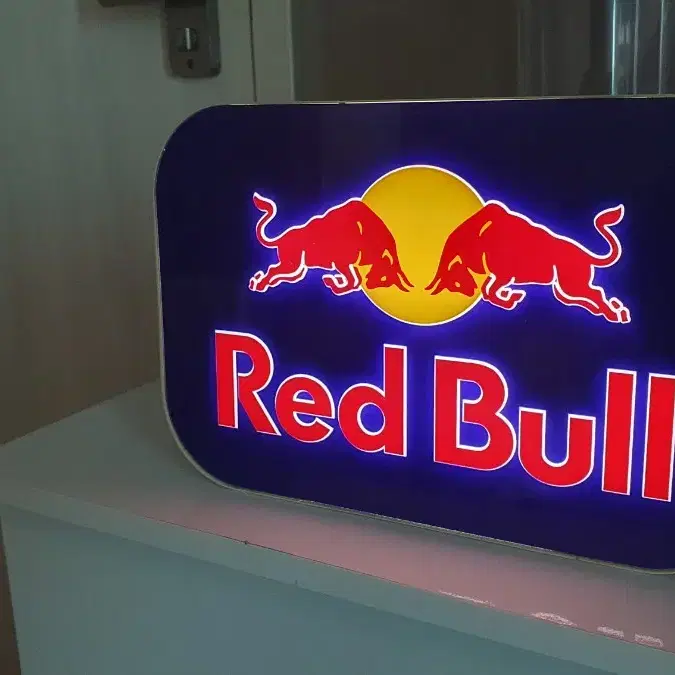 RED BULL 레드불 라이트 조명