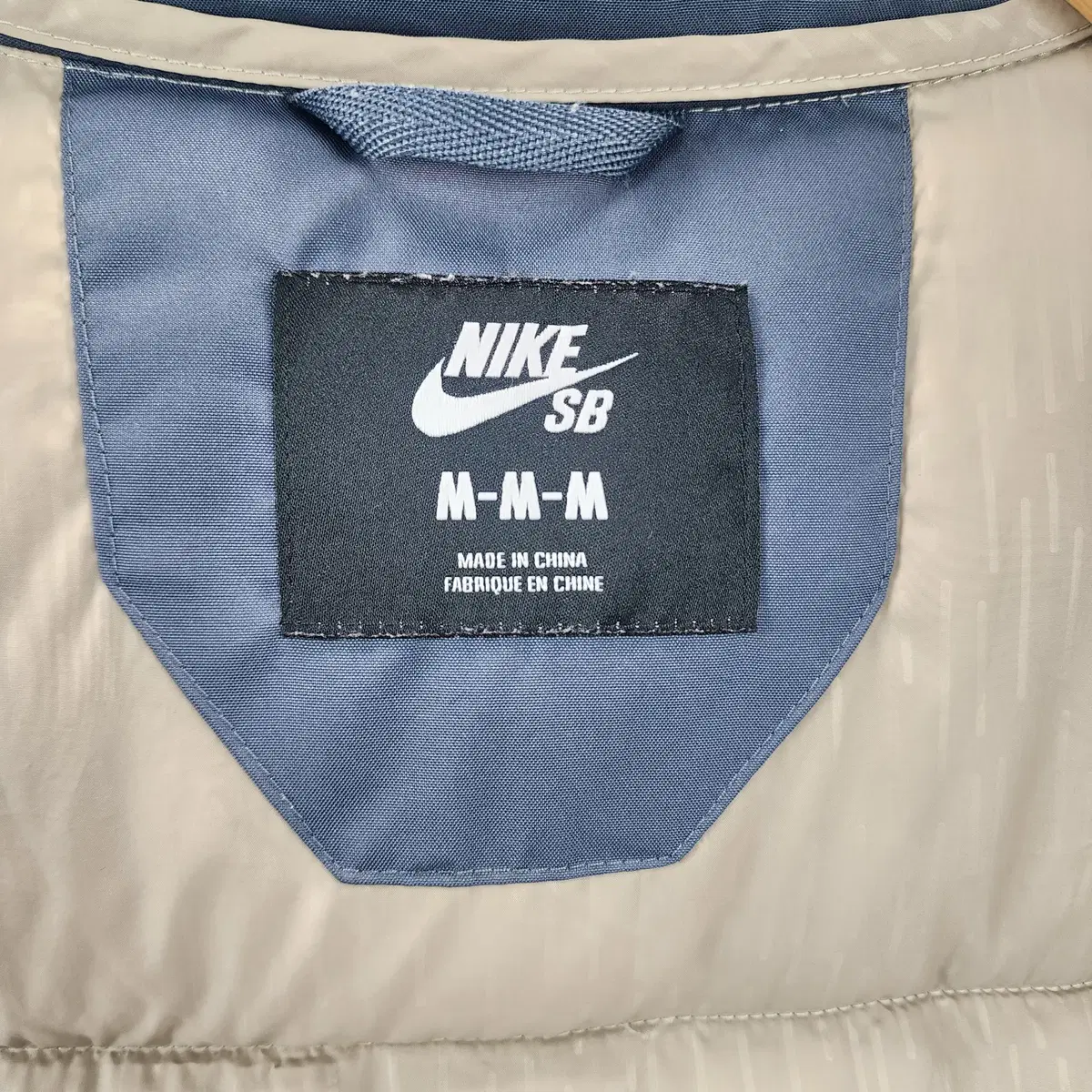 [M] NIKE 나이키 SB 550 필파워 덕다운 패딩조끼