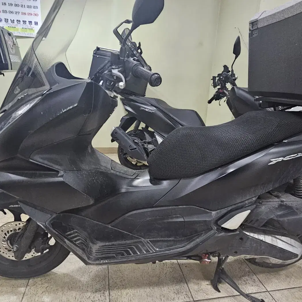 pcx 22년 검정 25번