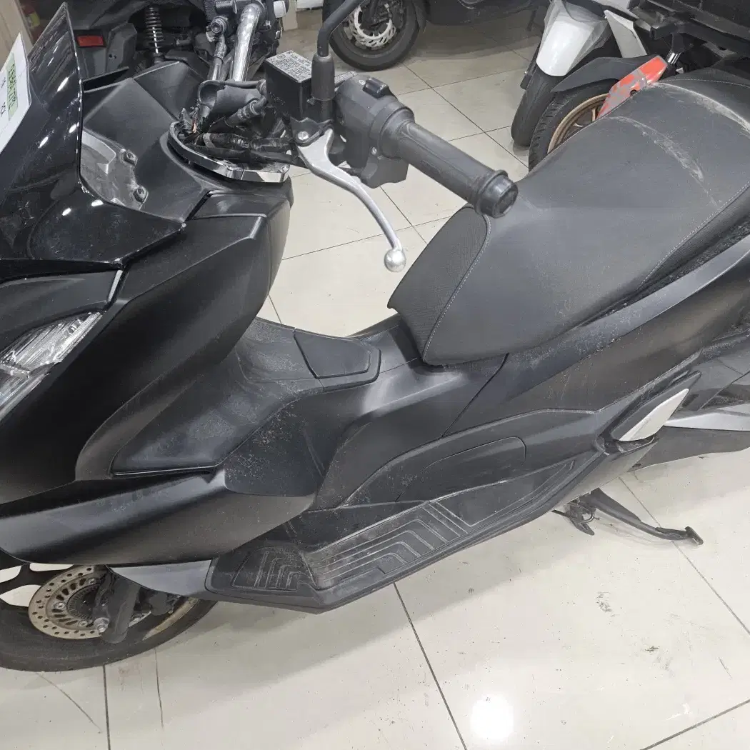 pcx 21년 검정 27번