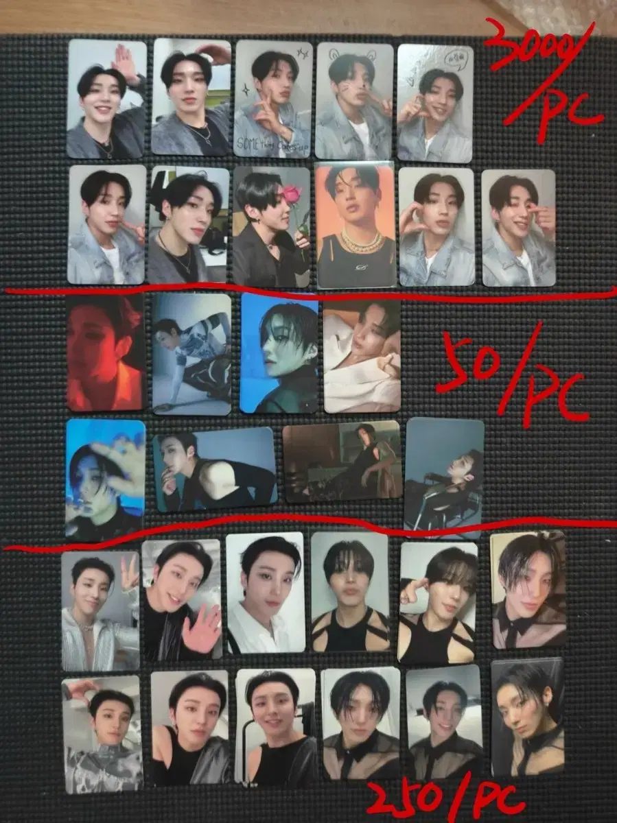 (400 per sheet) Moon Jong-Up some albums photocard wts does