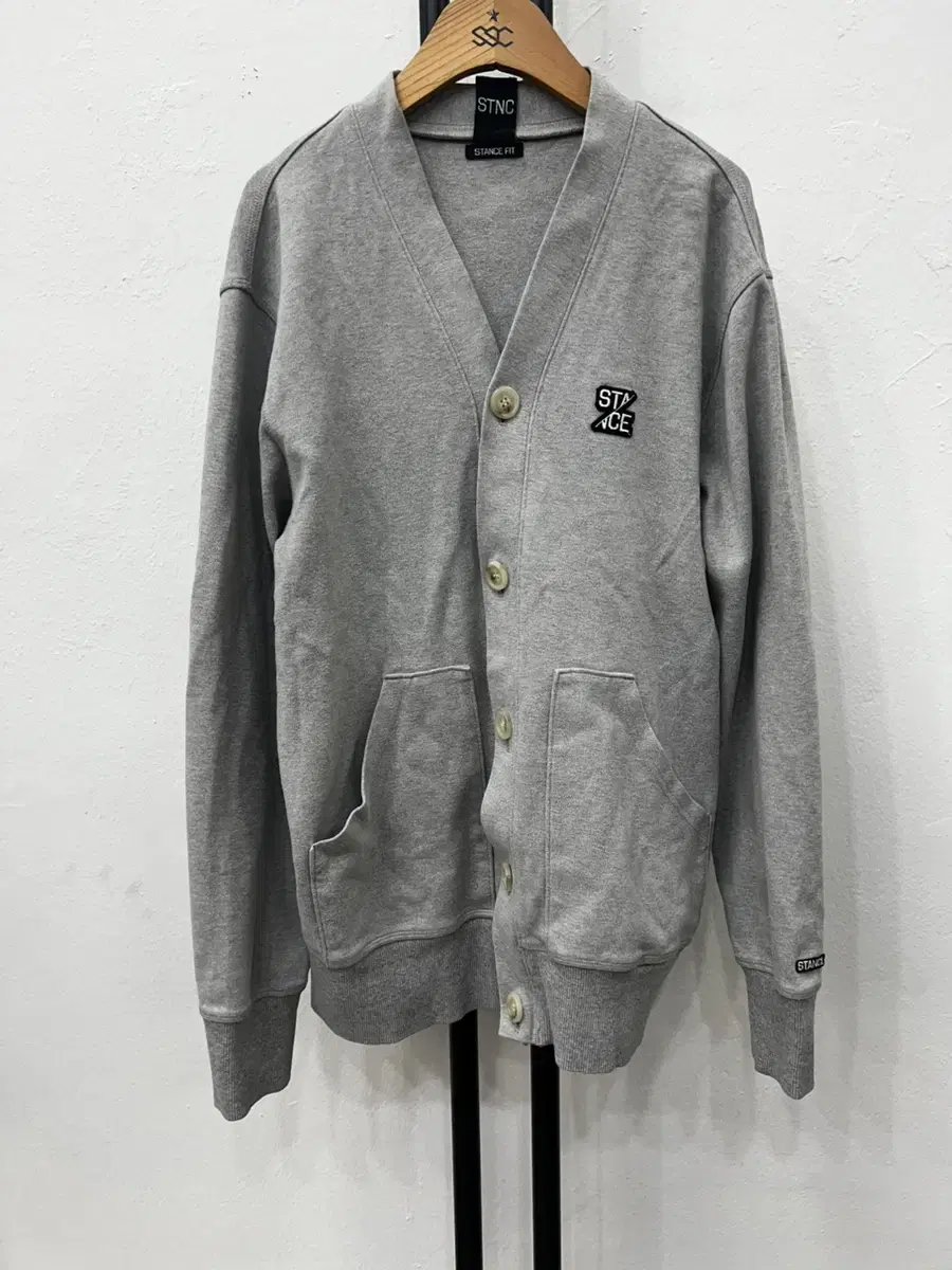 Genuine) Stens Seoul Cardigan