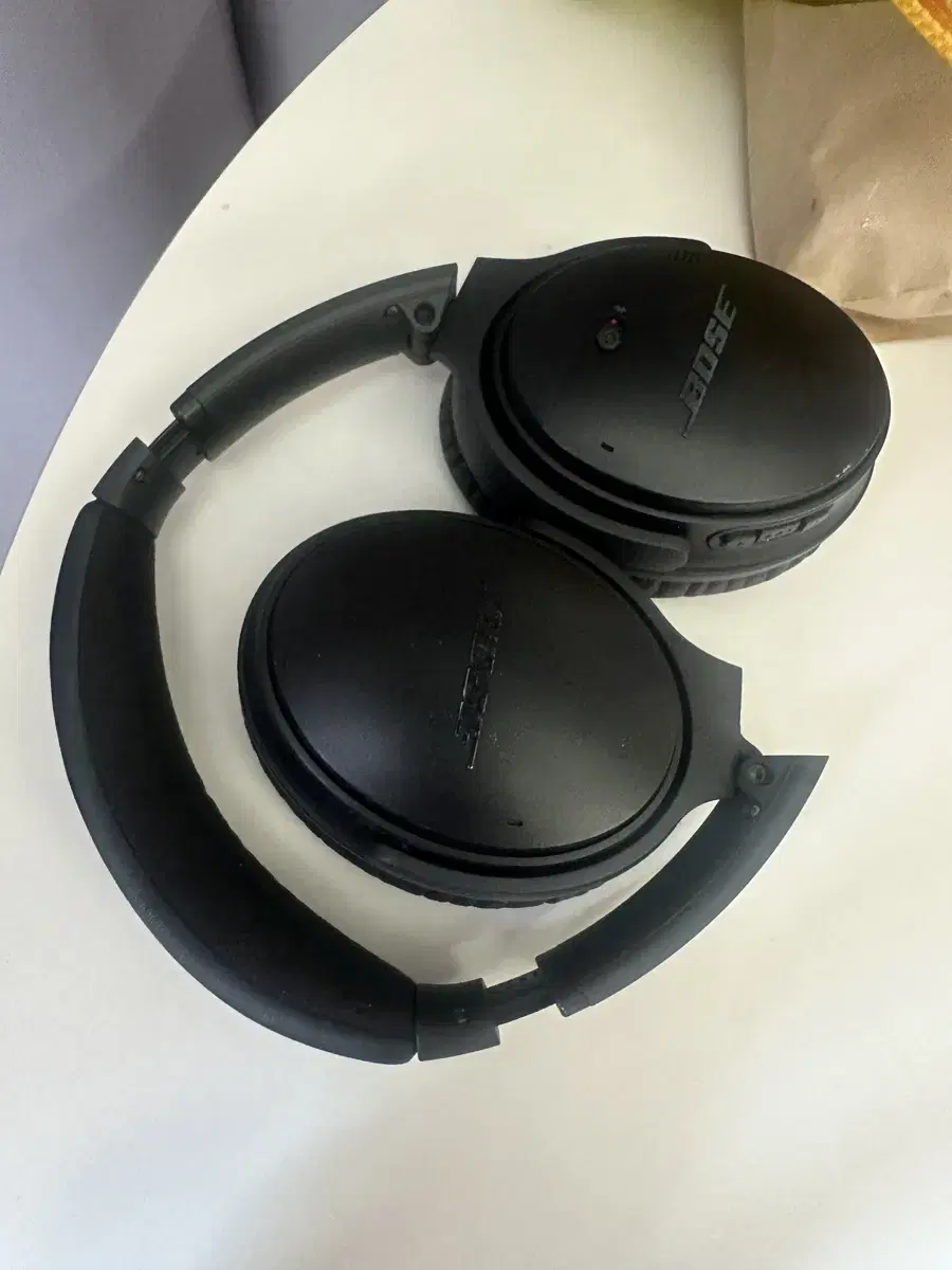 BOSS QC 35 헤드셋