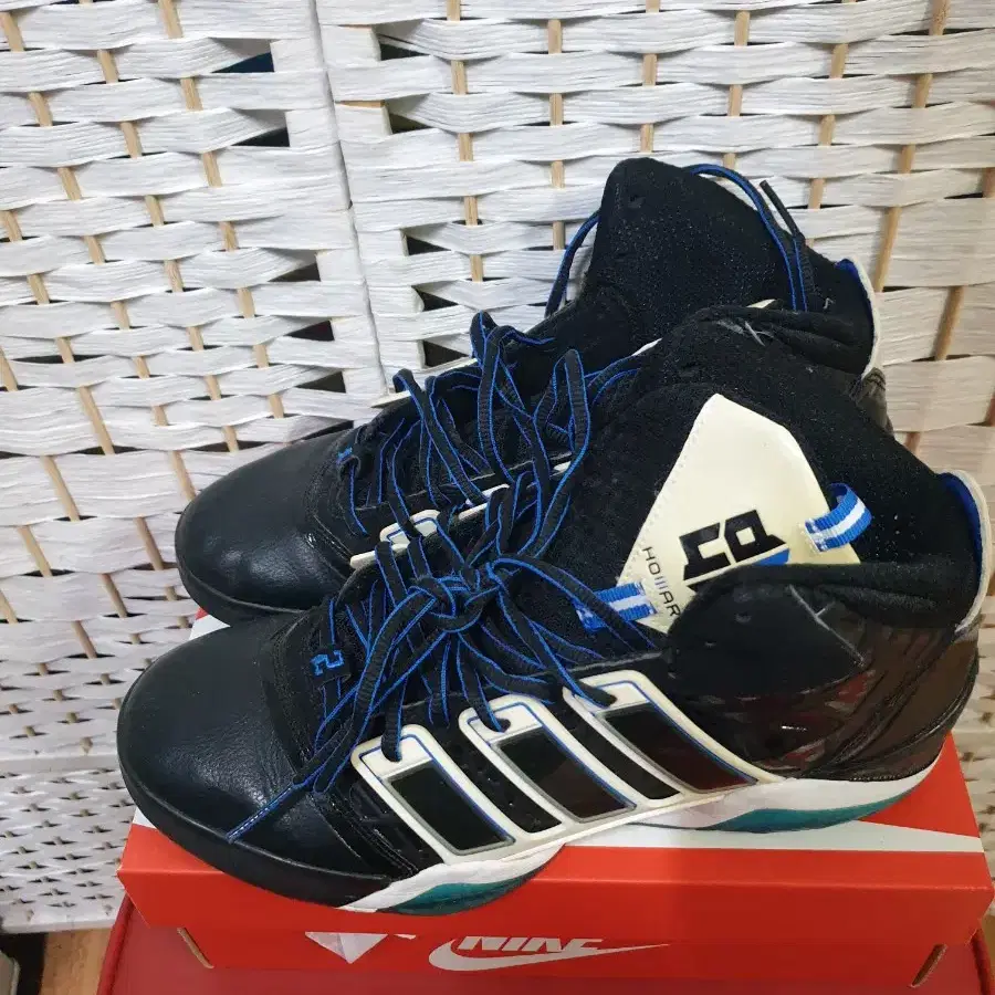 ADIDAS 아디다스 스포츠 아디파워 하워드2 농구화 265mm