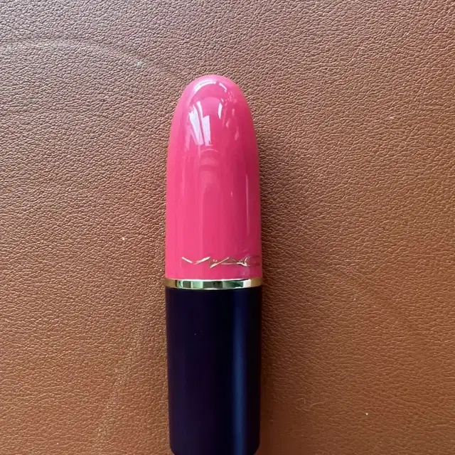 MAC Nutcracker LEAP OF DELIGHT 매트 립스틱