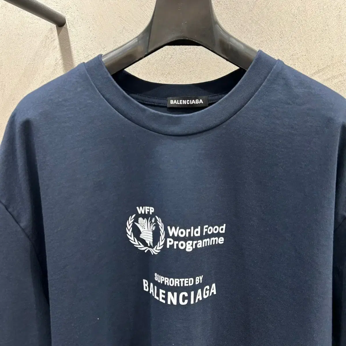 발렌 wfp 반팔