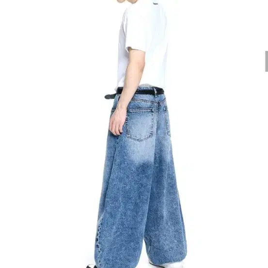 기철 balloon fit denim pants