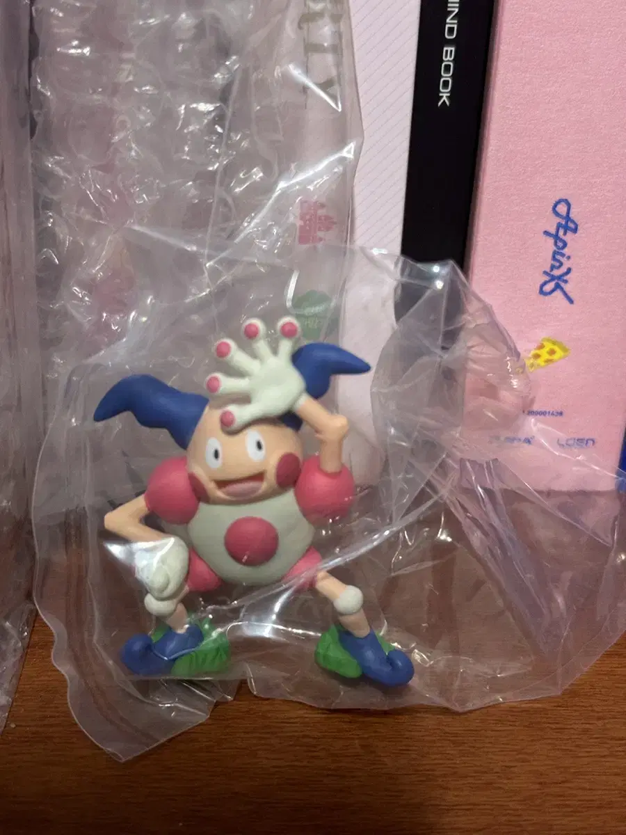 Sell Pokémon Gacha Mime Man